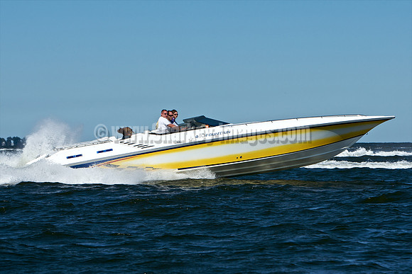 091909_2 205 - Version 2.jpg
