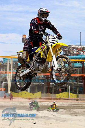 110604B 1053 - Version 2
