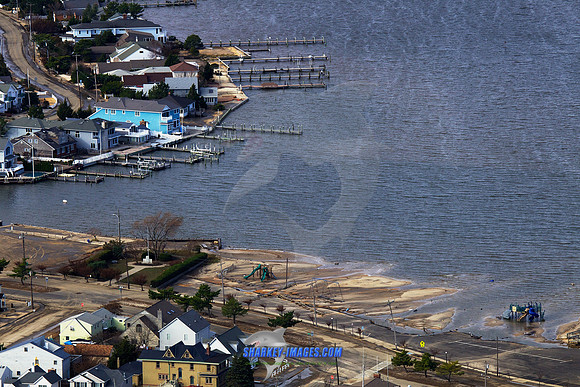 121101 210