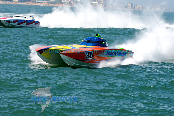 053010_B 738 - Version 2