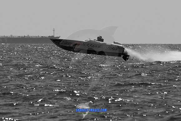 130825B 143BW