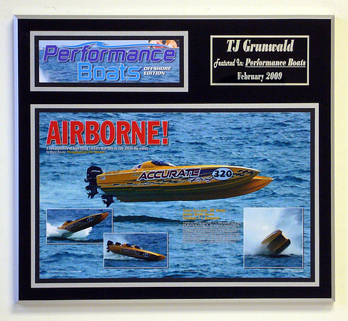 2-Page Plaque Centerfold