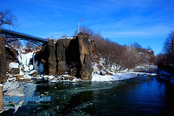 150216 573_HDR