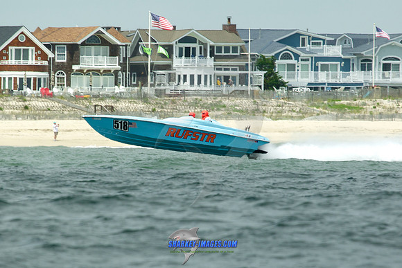 180520A 586