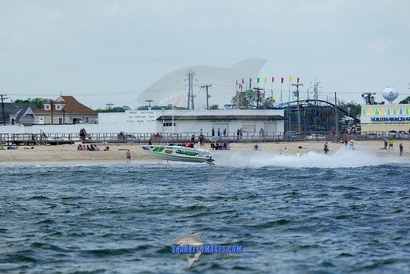 180520A 776