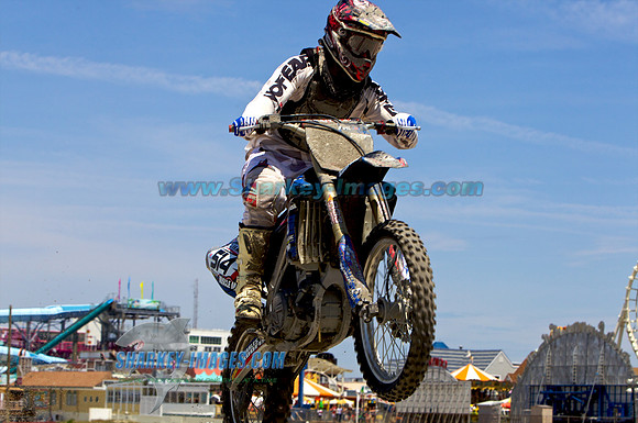 110604B 195 - Version 2