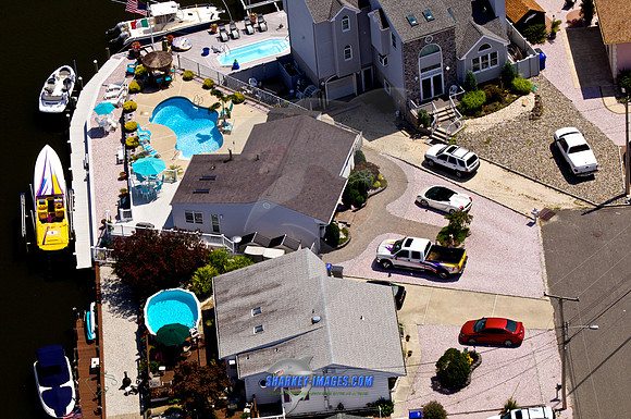 110806B 701 - Version 2