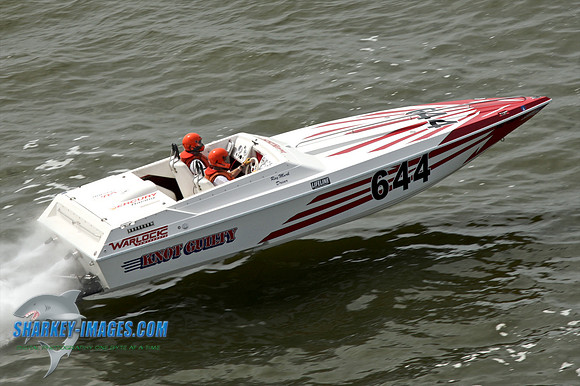 082309B 305 - Version 2.jpg