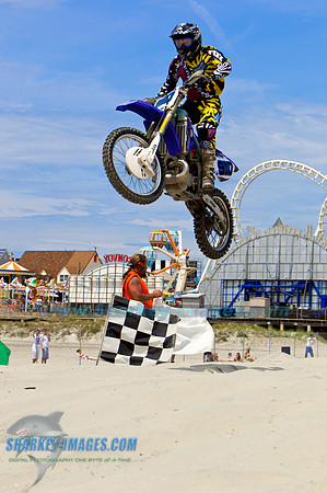 110604B 835 - Version 2