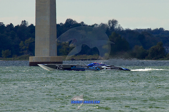 141004D 37