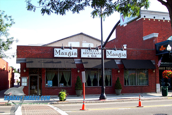 082209 12 - Version 2.jpg