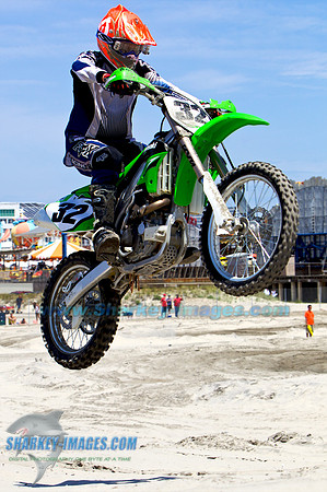 110604B 215 - Version 2