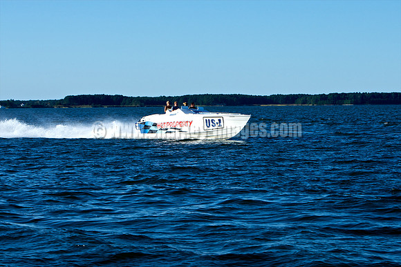 091909_3 195 - Version 2.jpg