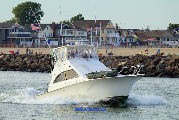 160902A 281