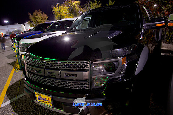 QUAKER STEAK and LUBE TRUCK NIGHT by Sharkey-Images