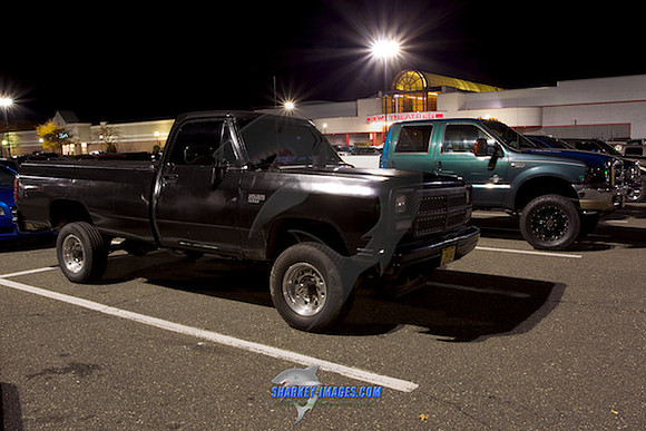 QUAKER STEAK and LUBE TRUCK NIGHT by Sharkey-Images