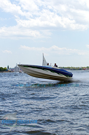 110507A 323 - Version 3