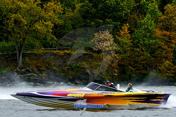 101009B 247 - Version 2.jpg