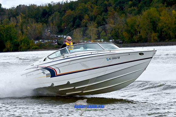 101009B 82 - Version 2.jpg