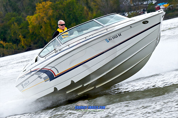 101009B 81 - Version 2.jpg