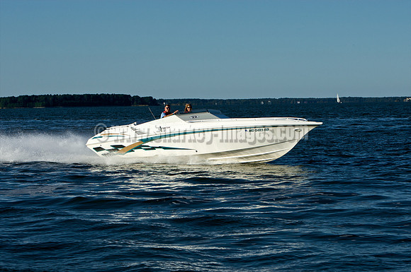 091909_3 161 - Version 2.jpg